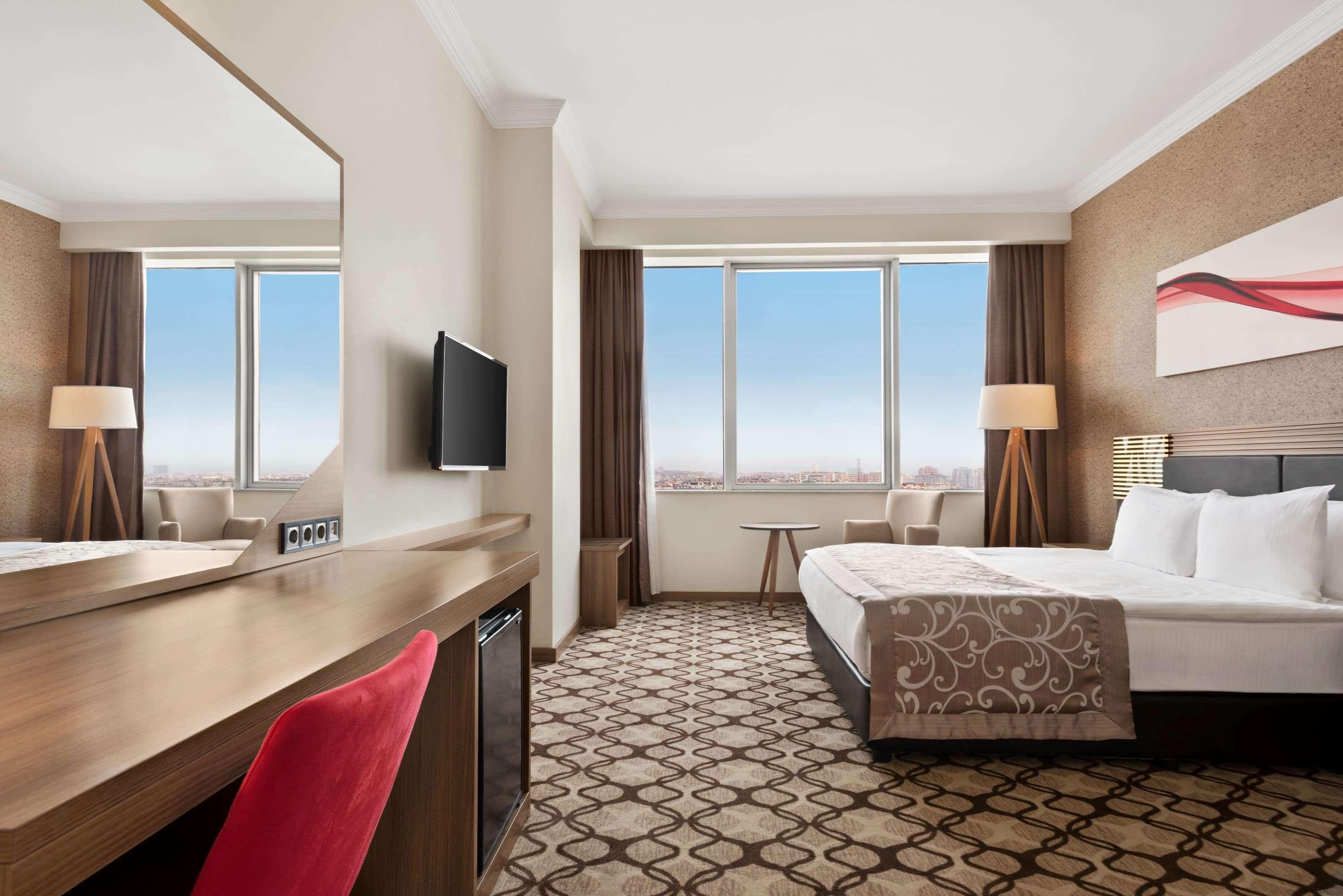 Отель Ramada By Wyndham Диярбакыр Экстерьер фото