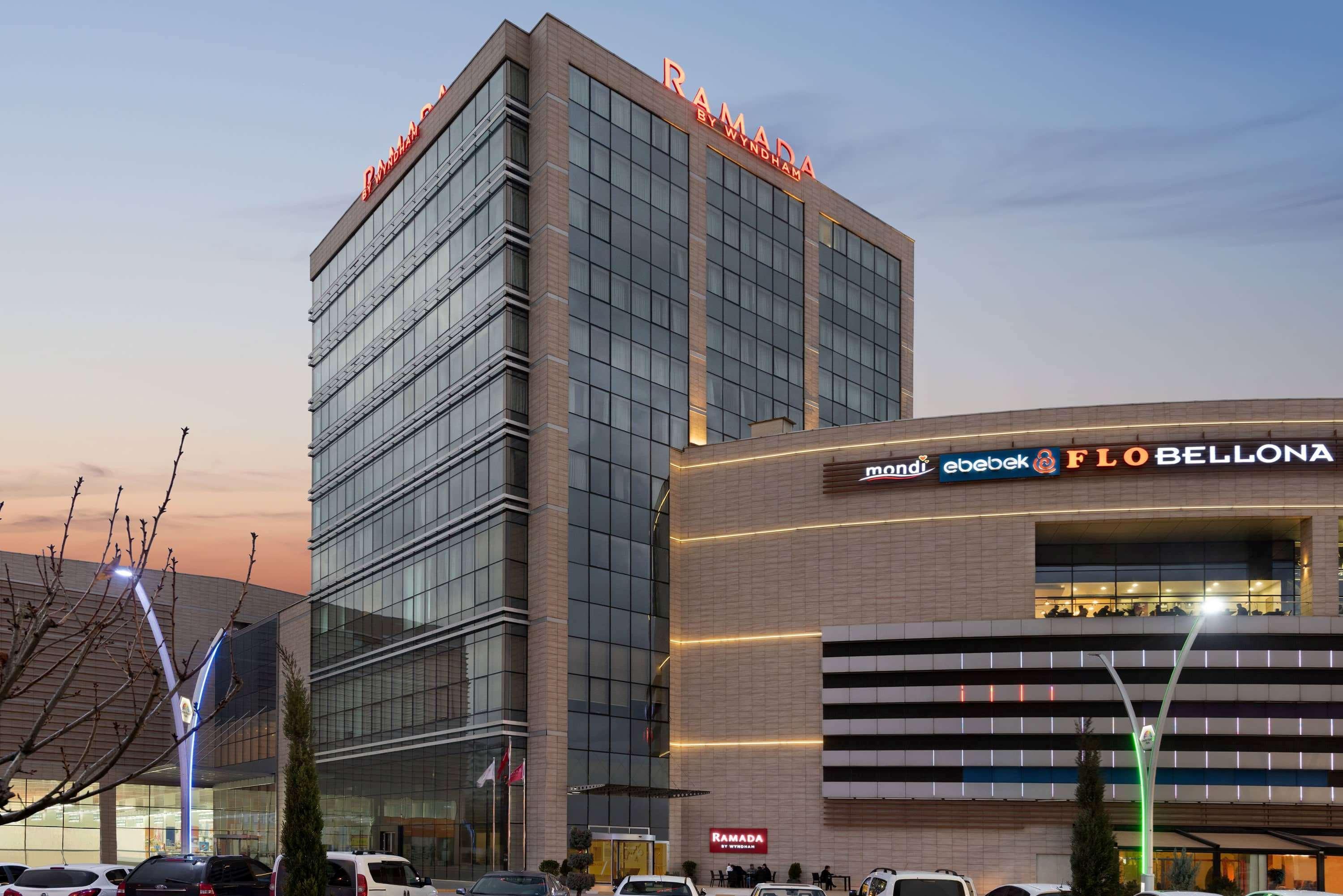 Отель Ramada By Wyndham Диярбакыр Экстерьер фото